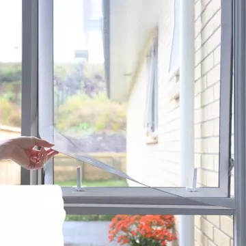 Tépőzáras szúnyogháló ablakra - InnovaGoods