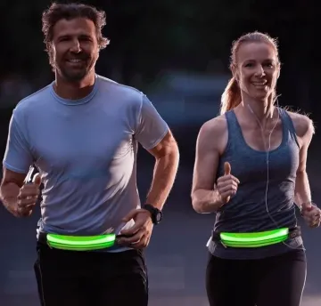 Övtáska futáshoz LED szalaggal - világít a sötétben